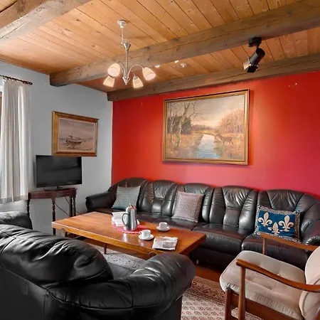 5 Bedroom Beautiful In Dom wakacyjny