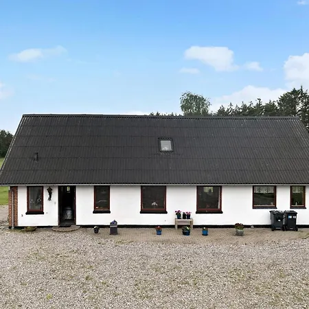 Dom wakacyjny 5 Bedroom Beautiful In Brovst