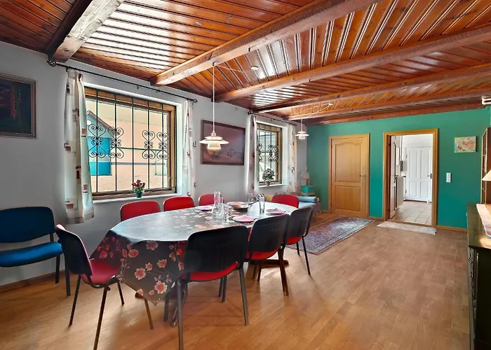 5 Bedroom Beautiful In 펜션