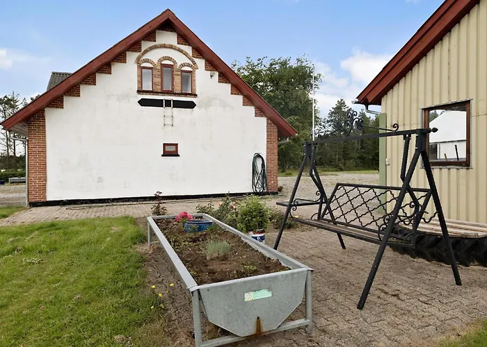 펜션 5 Bedroom Beautiful In